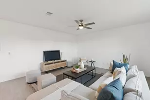 1010 S Oakhurst Dr, Dayton, TX 77535 - Photo 7