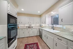 722 Shadow Brook Dr, Spring, TX 77380 - Photo 17