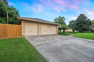 722 Shadow Brook Dr, Spring, TX 77380 - Photo 33