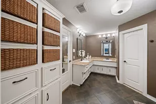 722 Shadow Brook Dr, Spring, TX 77380 - Photo 25