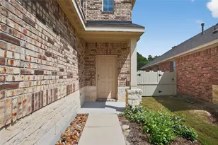 16817 Pink Wintergreen Dr, Conroe, TX 77385 - Photo 3