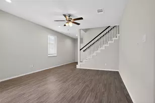 16817 Pink Wintergreen Dr, Conroe, TX 77385 - Photo 9