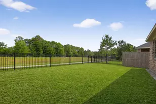 16817 Pink Wintergreen Dr, Conroe, TX 77385 - Photo 43