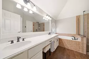 9530 Cane Creek Dr, Houston, TX 77070 - Photo 25