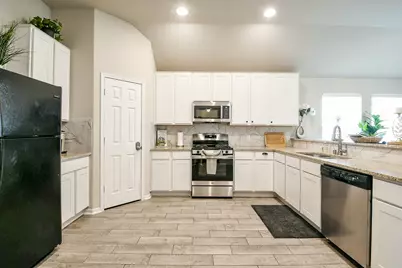 2211 Bright Sunrise Trail, Fresno, TX 77545 - Photo 7