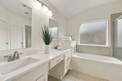 25206 Saber Oaks Drive, Richmond, TX 77406 - Photo 19