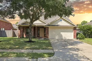25206 Saber Oaks Dr, Richmond, TX 77406 - Photo 1