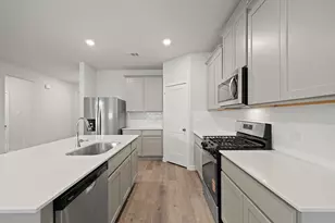 3512 Monroe St, Bay City, TX 77414 - Photo 11