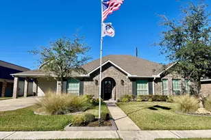 6739 Arlington Dr, Manvel, TX 77578 - Photo 1