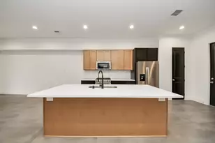 954 Junell St, Houston, TX 77088 - Photo 15