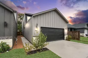 954 Junell St, Houston, TX 77088 - Photo 3