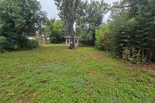 000 Louisiana Ave, Bacliff, TX 77518 - Photo 1