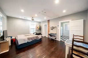 811 Yale St, Houston, TX 77007 - Photo 15