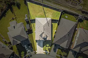 126 Polar Bear Trl, Crosby, TX 77532 - Photo 29