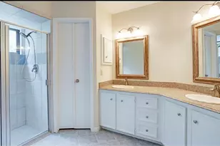 12111 Olympia Dr, Houston, TX 77077 - Photo 9