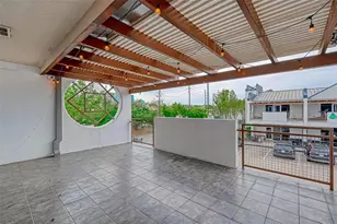 9788 Clarewood Dr, Houston, TX 77036 - Photo 17
