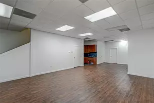 9788 Clarewood Dr, Houston, TX 77036 - Photo 5
