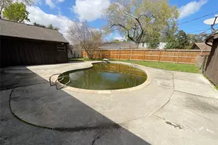 443 Bayou View Dr, El Lago, TX 77586 - Photo 37