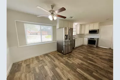 443 Bayou View Drive, El Lago, TX 77586 - Photo 19