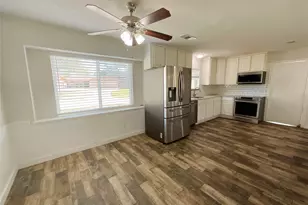 443 Bayou View Dr, El Lago, TX 77586 - Photo 19