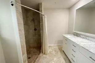 443 Bayou View Dr, El Lago, TX 77586 - Photo 33