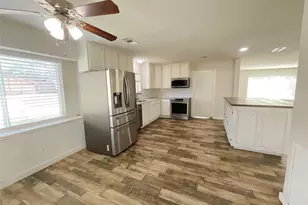 443 Bayou View Dr, El Lago, TX 77586 - Photo 15