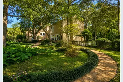 1 Holly Tree Lane, Spring, TX 77373 - Photo 9