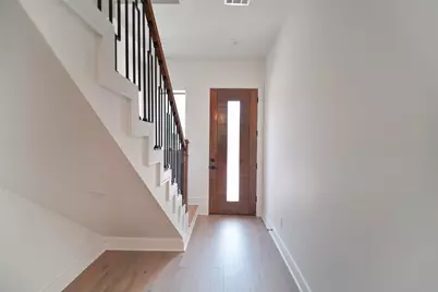 5815 Outer Banks Street, Houston, TX 77091 - Photo 5