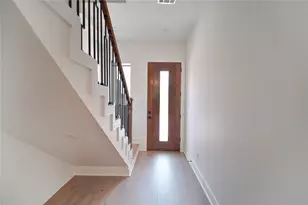 5815 Outer Banks St, Houston, TX 77091 - Photo 5