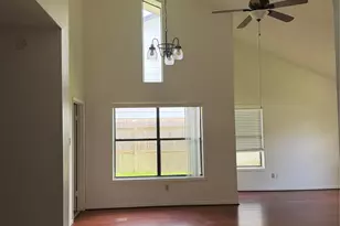 2926 Colony Dr, Sugar Land, TX 77479 - Photo 9