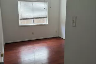 2926 Colony Dr, Sugar Land, TX 77479 - Photo 5