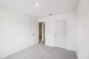 7711 Enchanted Pearl Dr, Angleton, TX 77515 - Photo 17