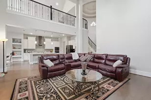 111 N Winter Sunrise Cir, The Woodlands, TX 77375 - Photo 17