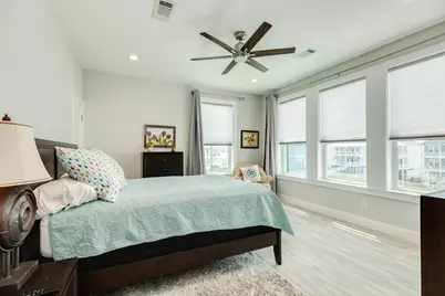 3827 Sea Breeze Lane, Galveston, TX 77554 - Photo 39