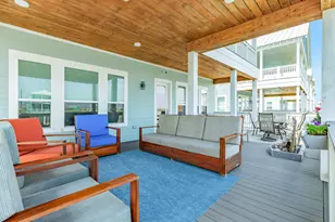 3827 Seabreeze Ln, Galveston, TX 77554 - Photo 9