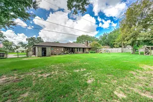 63 E County Road 136, Alvin, TX 77511 - Photo 31