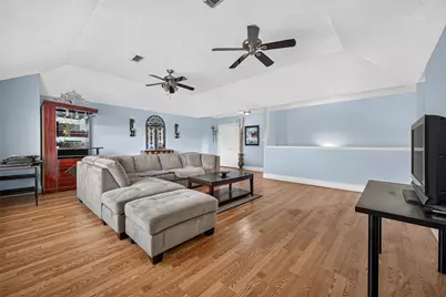 6822 Crystal Point Drive, Katy, TX 77449 - Photo 27