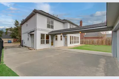 5425 Loch Lomond Drive, Houston, TX 77096 - Photo 43