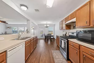 2910 Yearling Colt Ct, Houston, TX 77038 - Photo 15