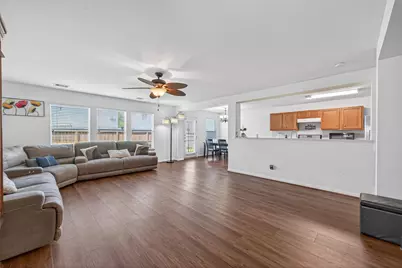 2910 Yearling Colt Court, Houston, TX 77038 - Photo 5