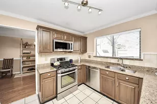 7607 Plum Tree Forest Cir, Houston, TX 77095 - Photo 13