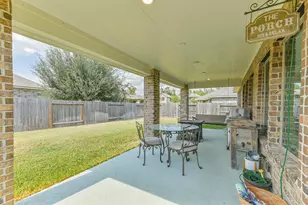 18906 Sorrento Pt Dr, New Caney, TX 77357 - Photo 3