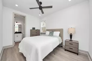 5309 Kindred Gdn Ln, Houston, TX 77091 - Photo 9