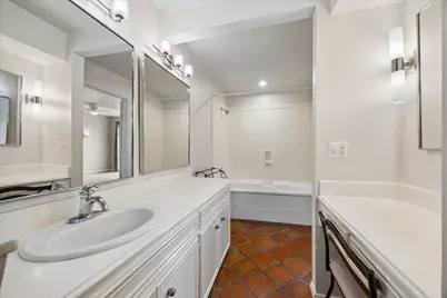 3502 Burlington Street #13, Houston, TX 77006 - Photo 15