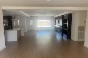 5950 Dumfries Dr, Houston, TX 77096 - Photo 13