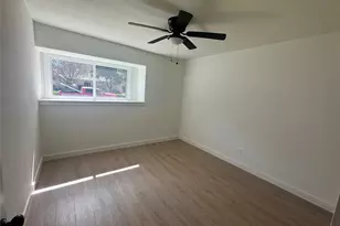 5950 Dumfries Dr, Houston, TX 77096 - Photo 7