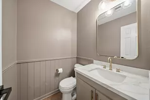 12 Wellington Ln, Sugar Land, TX 77478 - Photo 9