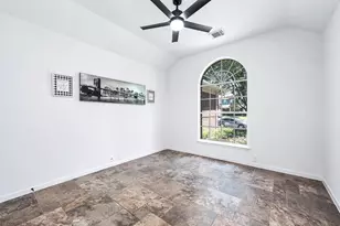 13415 Anderwoods Ct, Houston, TX 77070 - Photo 9