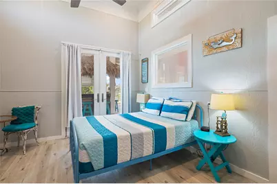 2296 E Crab Street, Crystal Beach, TX 77650 - Photo 27