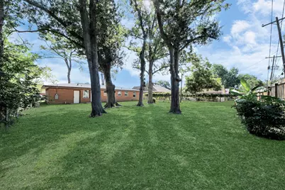 2010 Lillian Street, Pasadena, TX 77502 - Photo 33